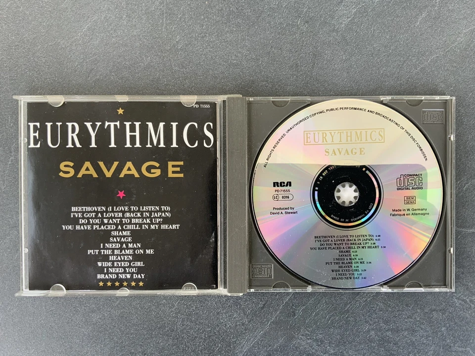 Eurythmics - Savage - Bild 3 von 3