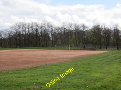 Photo 6x4 Blaes, Katherine Park Airdrie/NS7665 Old style all weather foo c2014
