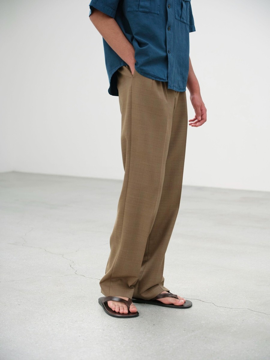 ASK availability First)AURALEE BLUEFACED WOOL TWO-TUCK