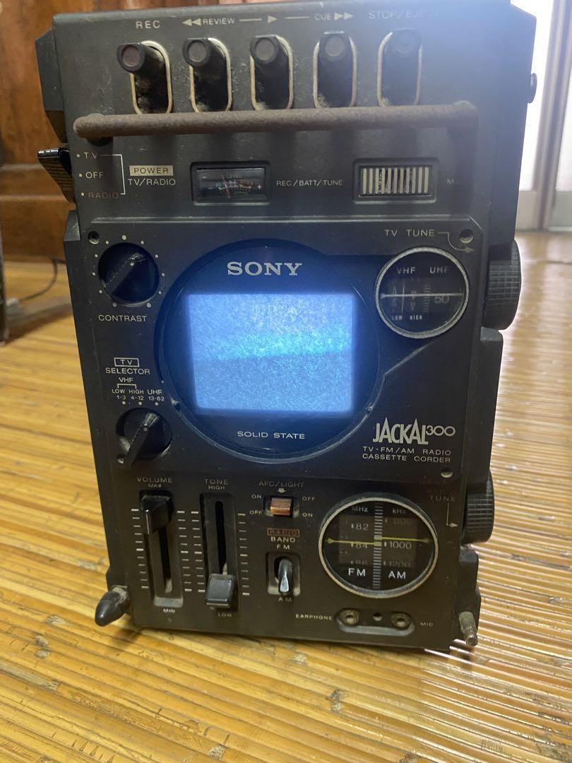 マ*︎様 SONY JACKAL300 TV-FM/AM CASSETTE CO The Sony FX-300 Jackal: A Holy Grail technological marvel of
