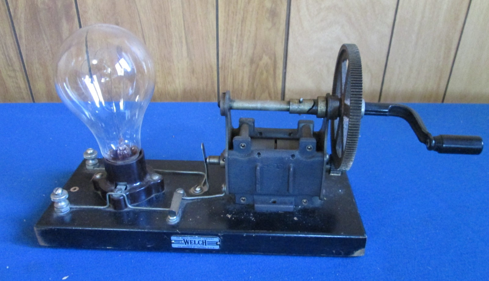 Antique Welch Scientific Hand-cranked Demonstrator Generator
