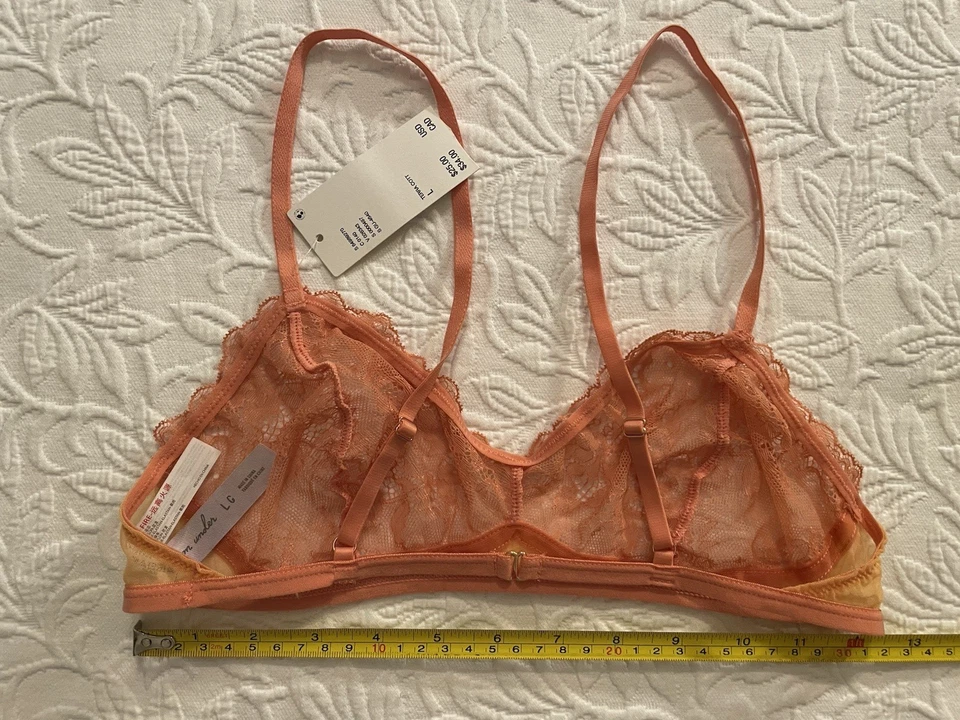 Urban Outfitters 胸罩尺寸大号波西米亚陶土蕾丝无钢丝全新带标签 — 第 2/3 张图片