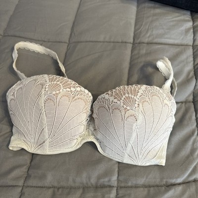 Wonderbra Women's Refined Glamour Balconette Bra 36B Padded Push Up White Nude