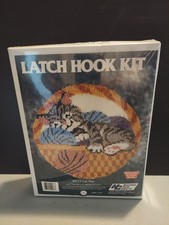 Latch Hook Kit - Cat Nap R017 by National Yarn Crafts 24.5" Round New Sealed