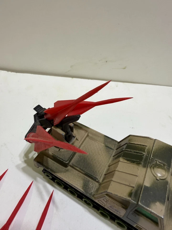 3 new missiles for Matchbox Battle Kings K-117 SP Hawk Launcher - Image 4 of 4