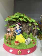 Snow White Statue Limited Edition Numbered Disneyland Park Shanghai