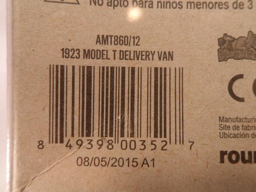 Vintage AMT '23 "T" DELIVERY VAN 'NESTLE' EDITION 1/25 SCALE MODEL KIT - Picture 5 of 5