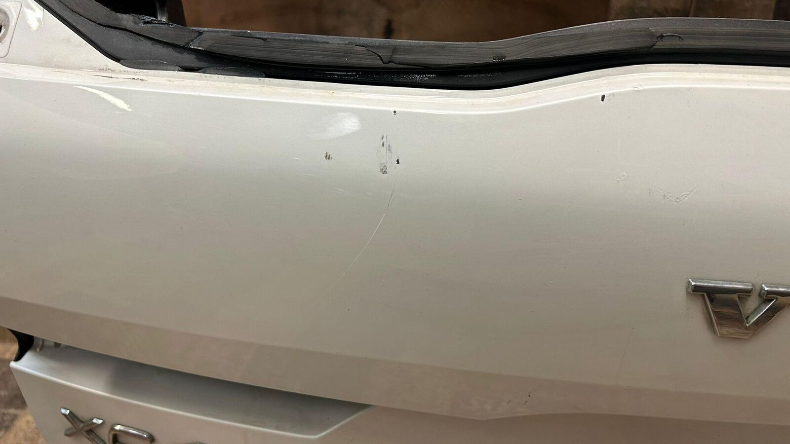 Volvo XC60 Rear Tailgate 2018-2022 Hatch Lid Liftgate Shell OEM 