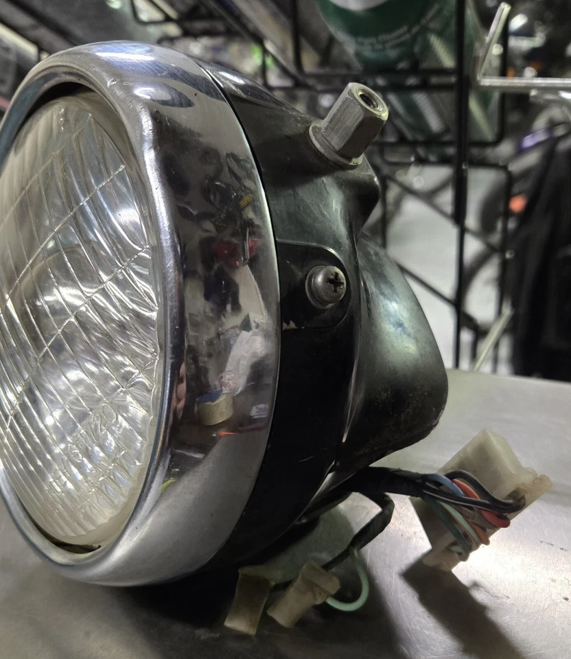 OEM HONDA 1980 XL185S MONTAJE DE FAROS 33100-428-671 CON CUBO Foto 2 de 4