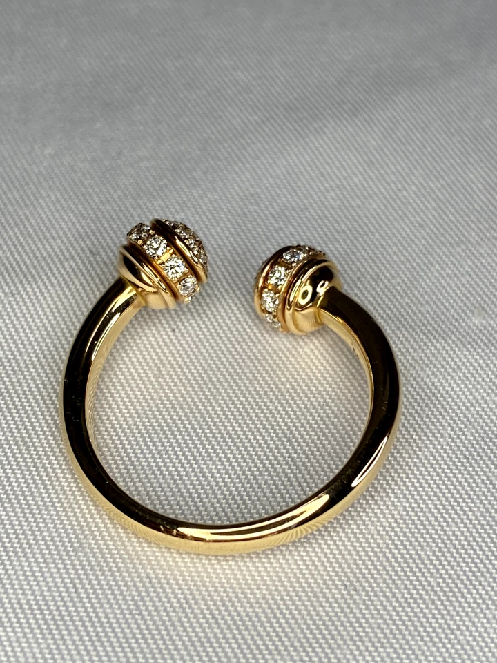 Piaget Offener Ring "Possession" aus 18k Gold, mit 58 Brillanten ca. 0,34 ct - Bild 4 von 4