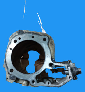 BMW R1150RT R1150 RT 2003 RECHTES ZYLINDERGEHÄUSE BARE 7673574