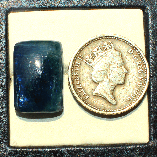 28 Cts Cianite Blu Naturale Alta Qualità 20x13,6mm Cuscino Cabochon Pietra Preziosa Sciolta - Foto 4 di 11