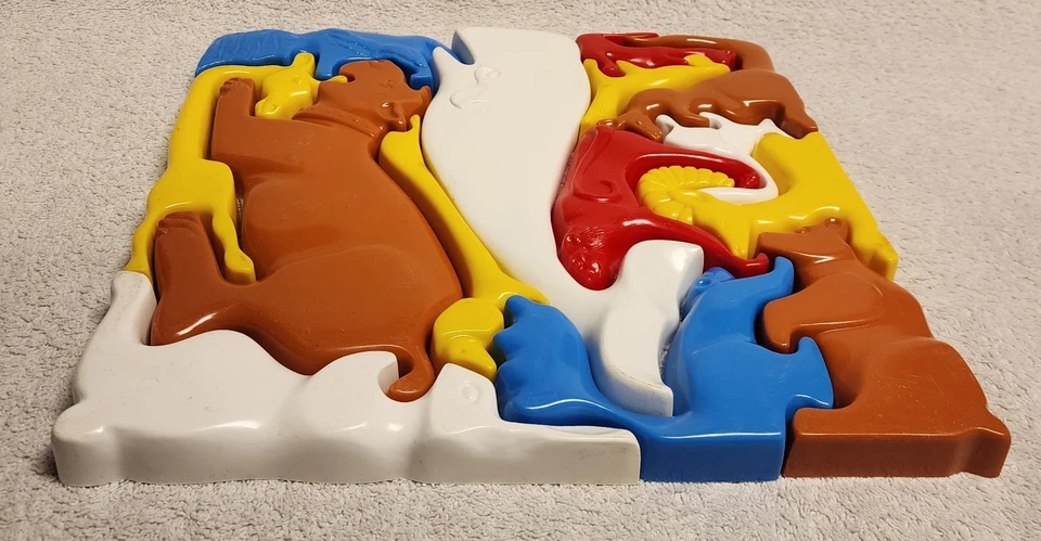Rompecabezas de plástico completo Hasbro animales abstractos de colección de 14 piezas raro Foto 2 de 4