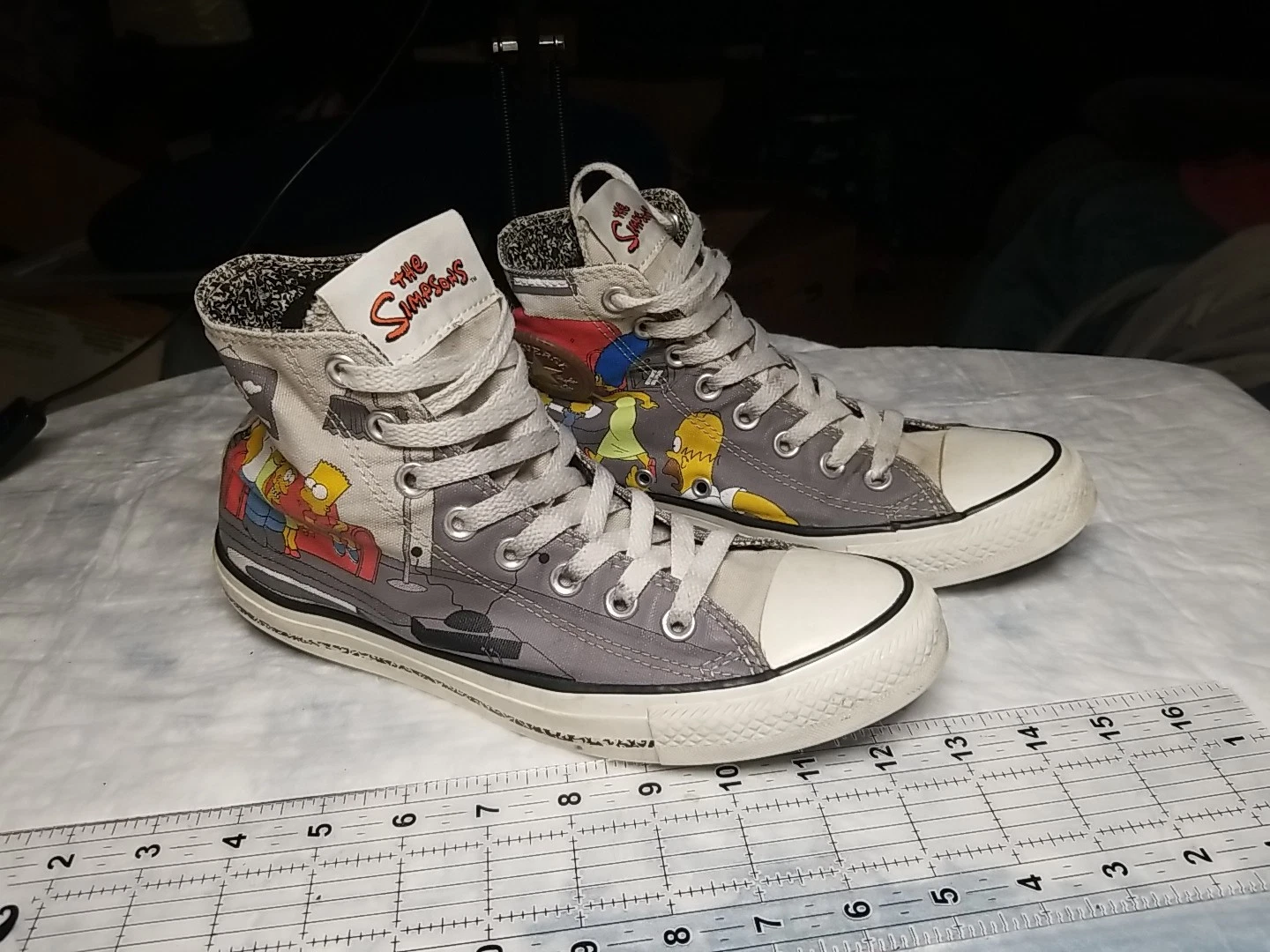Converse All Stars The Simpsons Couch Gag Hi Tops Shoes 2014 M7 W9 EUR40
Opens in a new window or ta