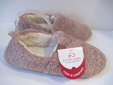EverFoams Women Soft Curly Full Slippers Memory Foam Lightweight Size 9/10 NEW