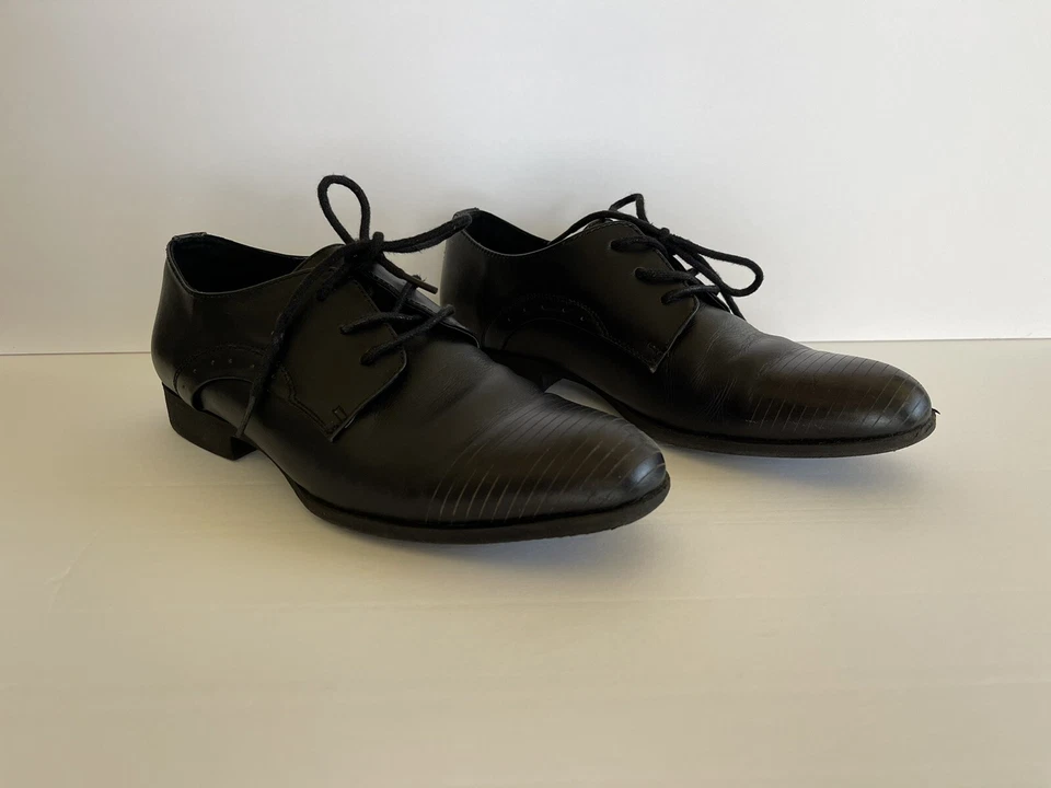Kenneth Cole New York Zapatos de Vestir Negros Rectos Oxford Niños Talla 6 Foto 2 de 4