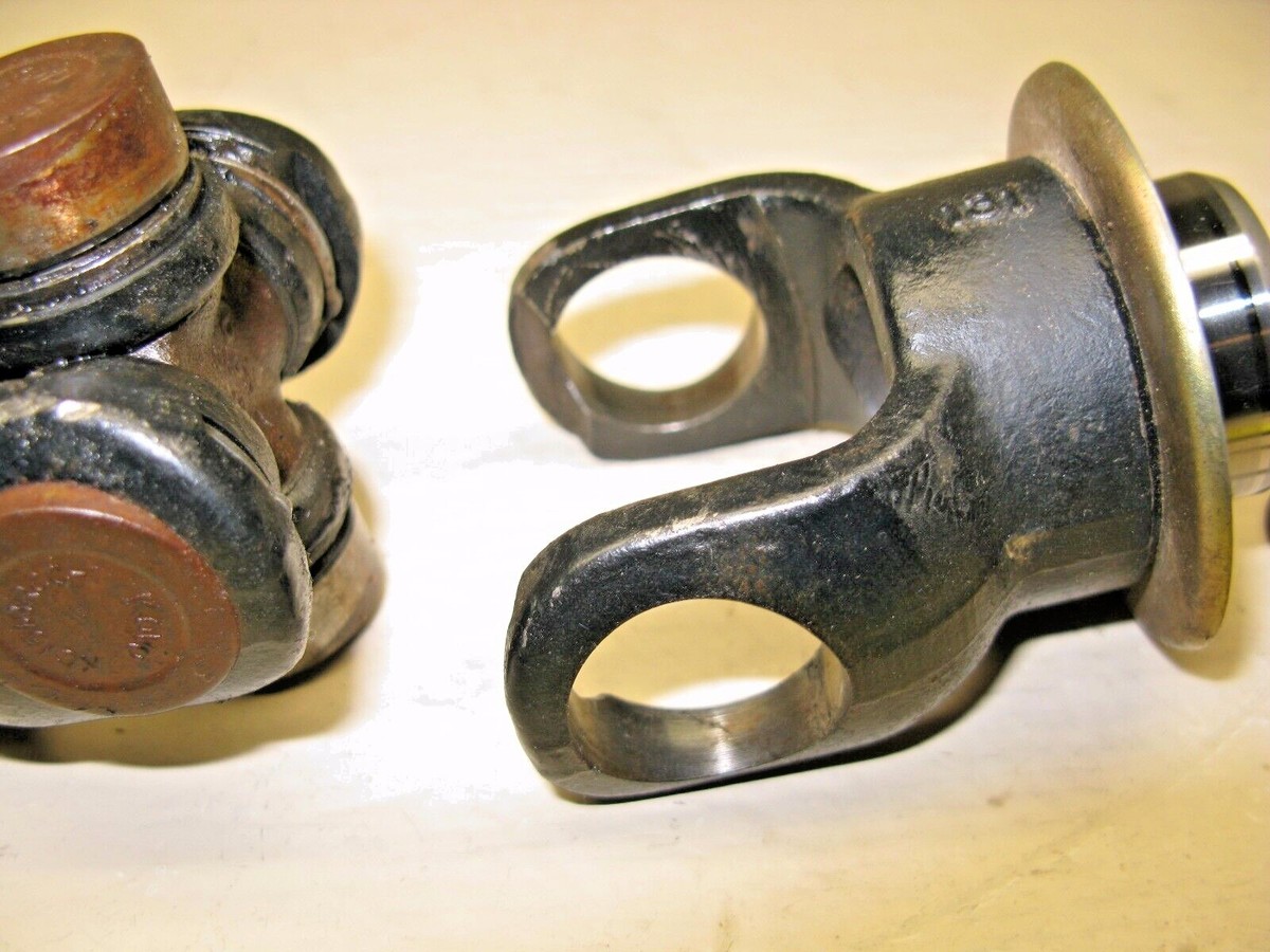 2001 Arctic Cat 400 4x4 ATV Good OEM Front Output Universal