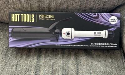 Hot Tools Professional Stylist Preferred Nano Ceramic Curling Iron / Wand 1 1/2''