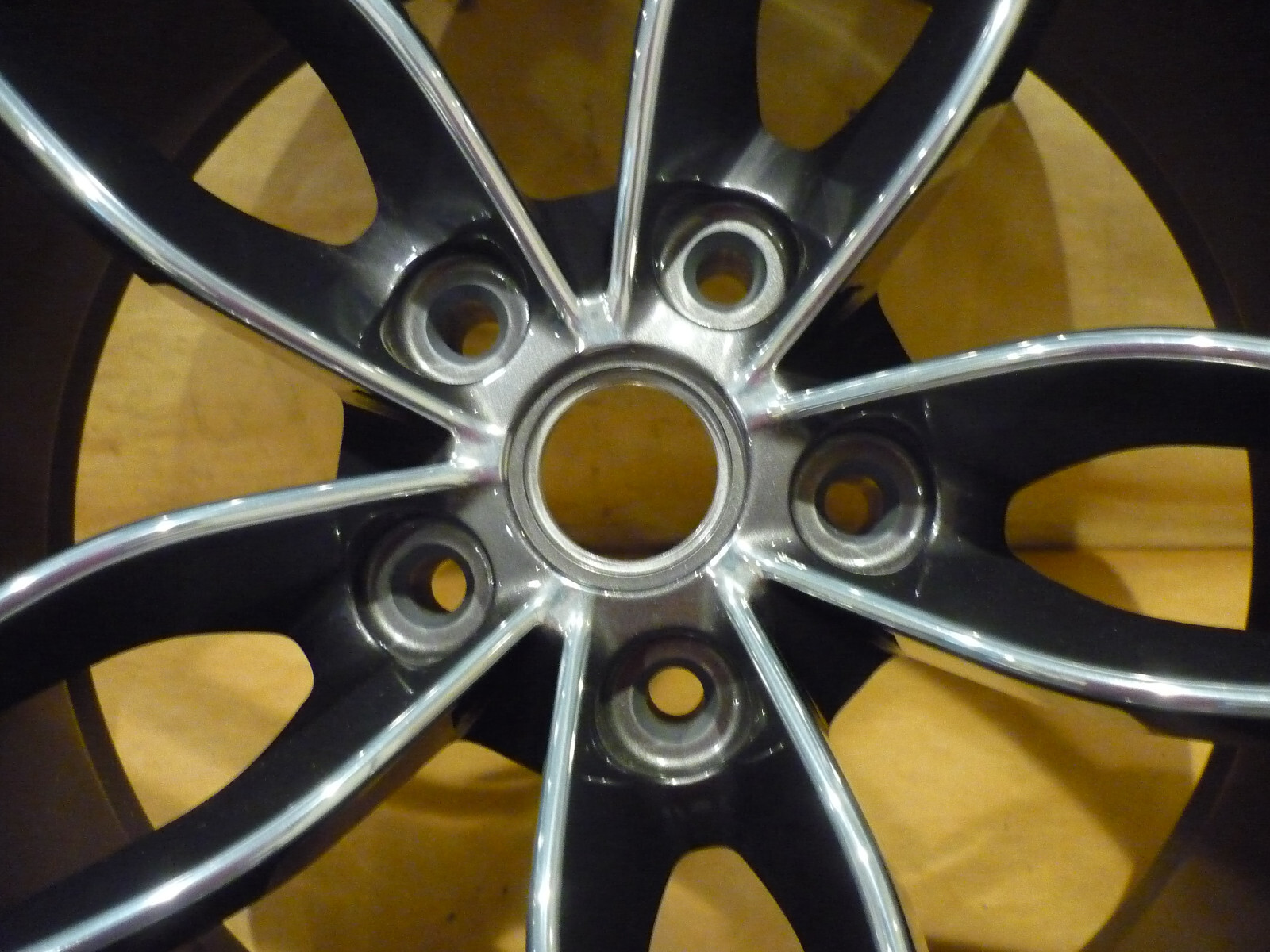 Ferrari 488 GTB,Spider - Rear Wheel /Rim 11x20 NEW P/N 315889