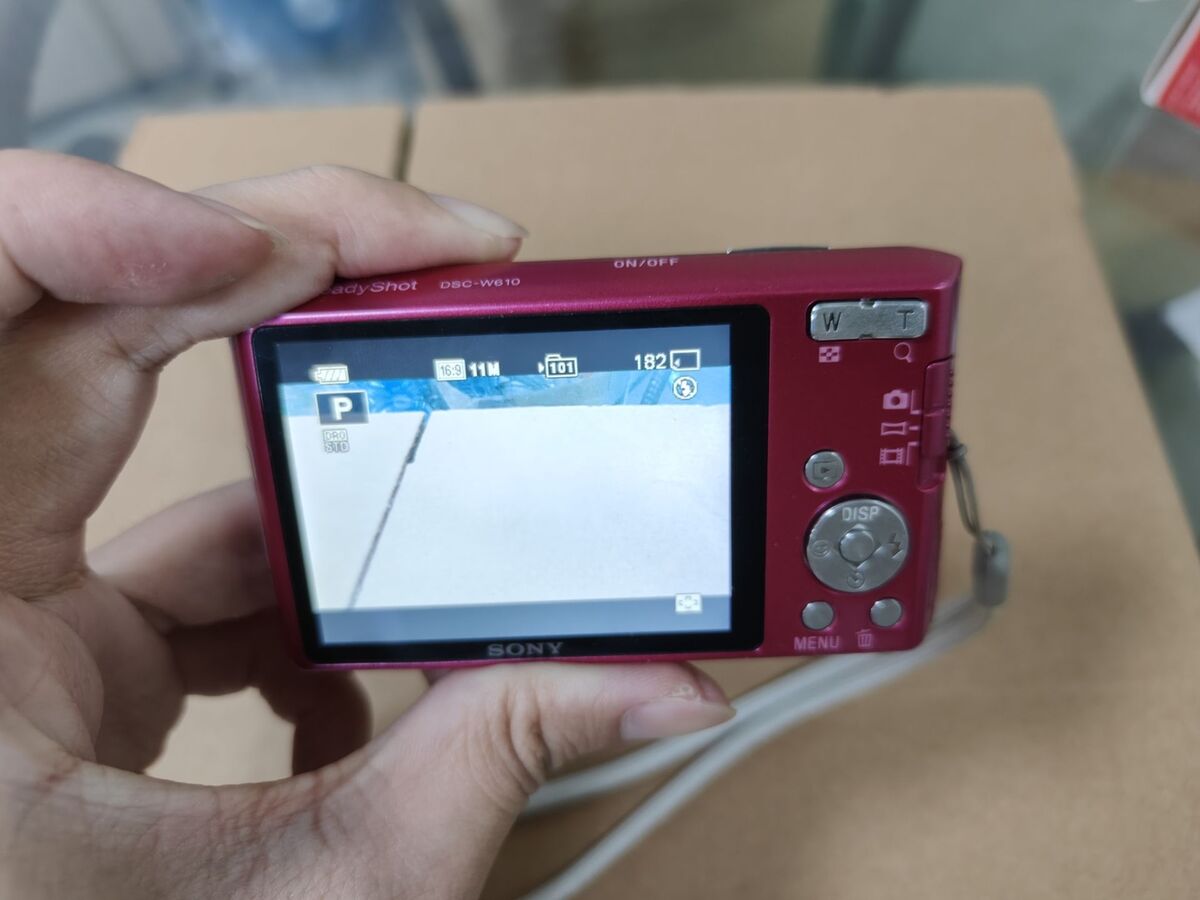 SONY Cyber Shot DSC-W610 14.1MP 4x Compact Digital Camera SONY Cyber Shot DSC-W610 14.1MP 4x Compact Digital Camera