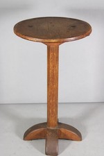 FANTASTIC 17TH C OAK & PINE RI PILGRIM CENTURY X-BASE CANDLESTAND IN OLD SURFACE