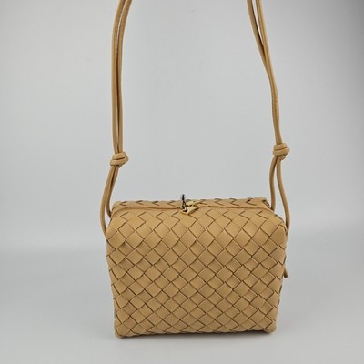 BOTTEGA VENETA Small Loop $2900 Almond Leather Camera Bag New And