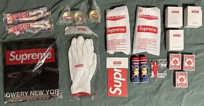 Supreme Gifts