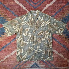 Vintage Pierre Cardin Men's Large Short Sleeve Hawaiian Camp Shirt