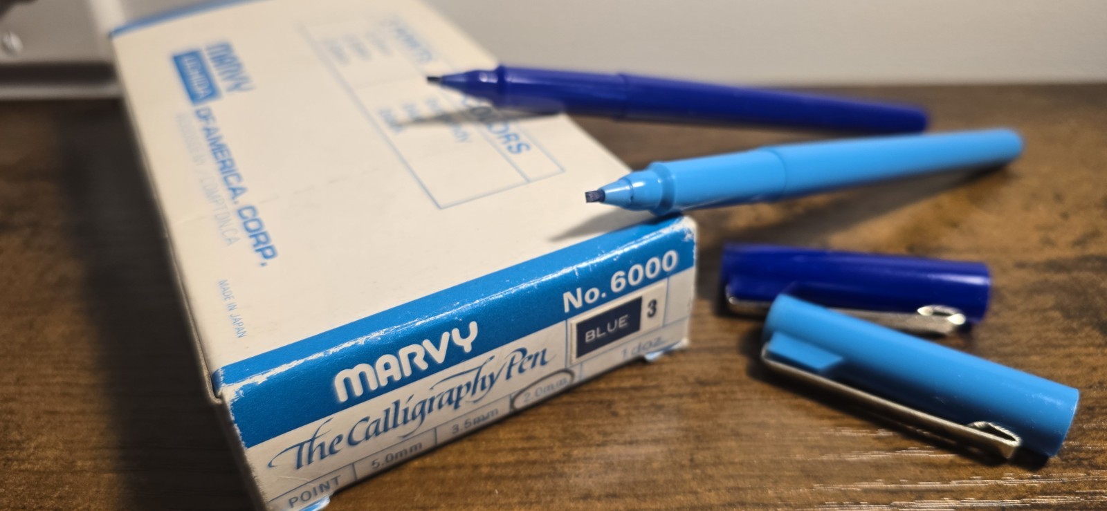 MARVY The Calligraphy Pen 2.0 BLUE Box Of 12