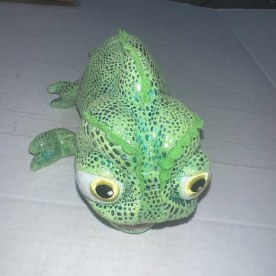 Disney Store Parks Exclusive Tangled Pascal Green Chameleon 10  Soft Plush Doll
