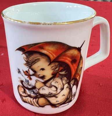Hummel Mug Umbrella Girl Porcelain Coffee Tea Cup 10 Oz. Gold Brim