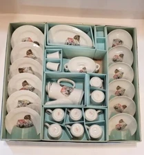 Vintage FAO Swartz 25-Piece Toy Japanese Tea Set For 6, 78-45 Made in Japan