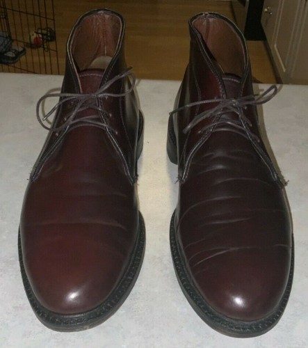 Allen Edmonds “Dundee” Chukka Boots in 