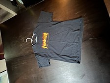 Thrasher Magazine T-shirt YOUTH Size Large Flaming Spell Out Logo Skateboard Blk