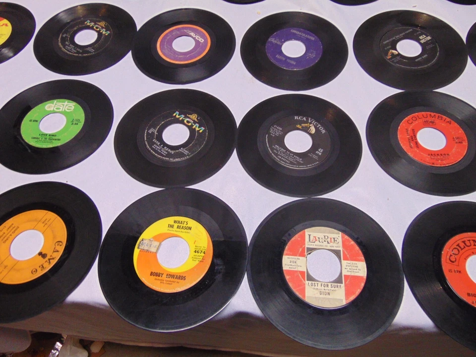 (25) 45 RPM 1960's-70's Nelson Cleftons Stonewall Jackson Banana Split Rooftop Foto 4 de 4