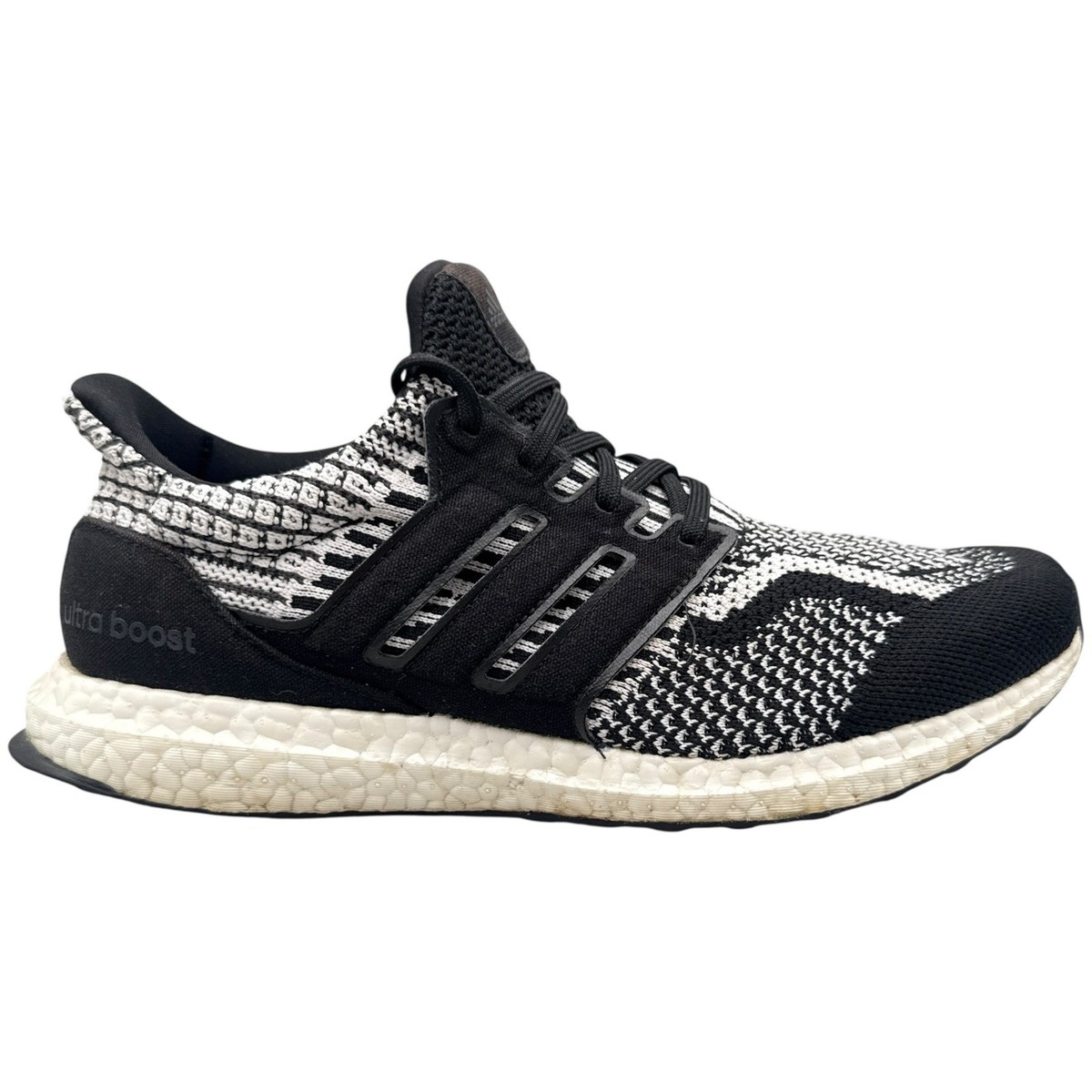 Adidas Ultra Boost Mens Size US Black White Knit Athletic