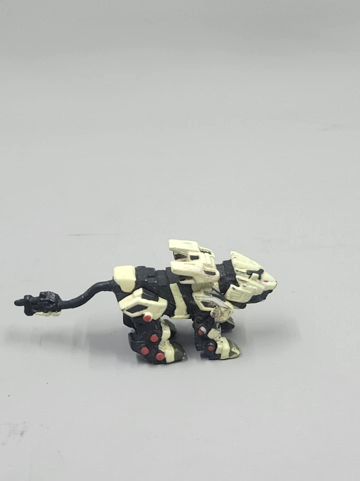 Zoids Battle Champions Gashapon Mini Figure Tomy White Liger 2001 - Image 3 of 4