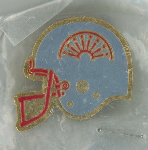 Vintage USFL pin - Memphis Showboats - helmet logo - United States Football