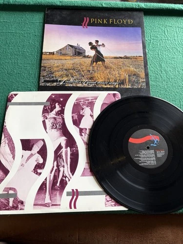 Pink Floyd a Collection of Great Dance Songs Classic Rock 1981 Vinyl LP