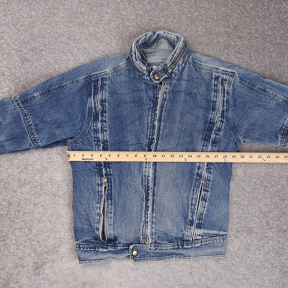 VTG 90s Nino Cerruti Medium Wash Small Blue Denim Long Sleeve Jean Jacket - Image 4 of 4