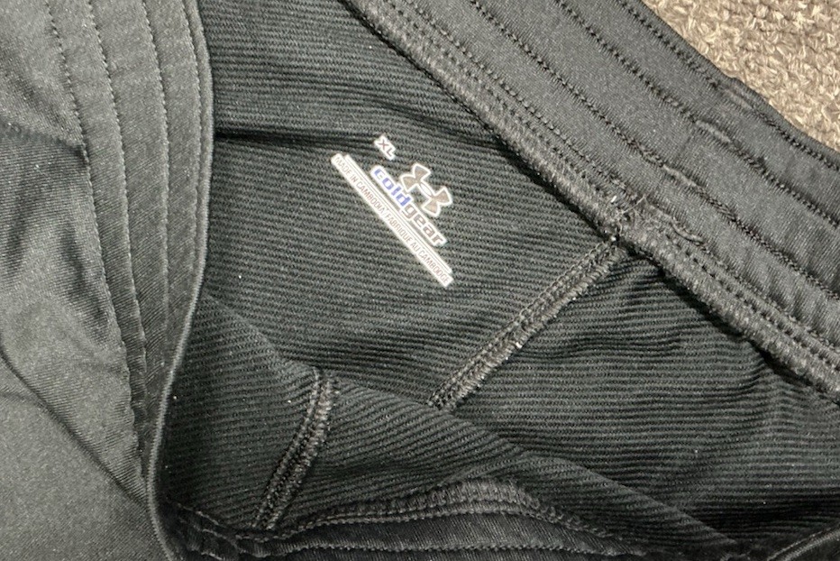 Under Armour Joggers Pants Sweatpants XL Black Thin Material Coldgear thumbnail 2