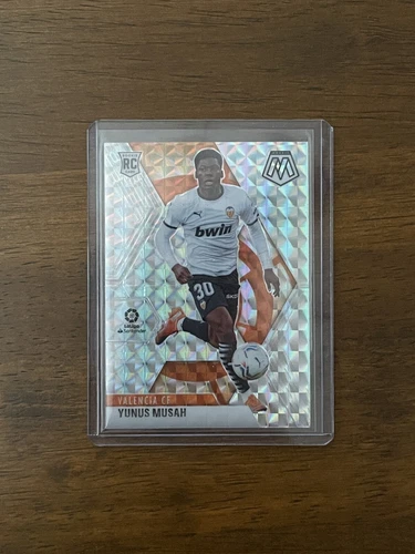 2020-21 Mosaic La Liga Soccer YUNUS MUSAH Rookie Silver RC