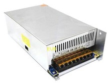 ALIMENTATORE INDUSTRIALE TRASFORMATORE STABILIZZATO 220V 12V 50A 50 AMPERE 600W