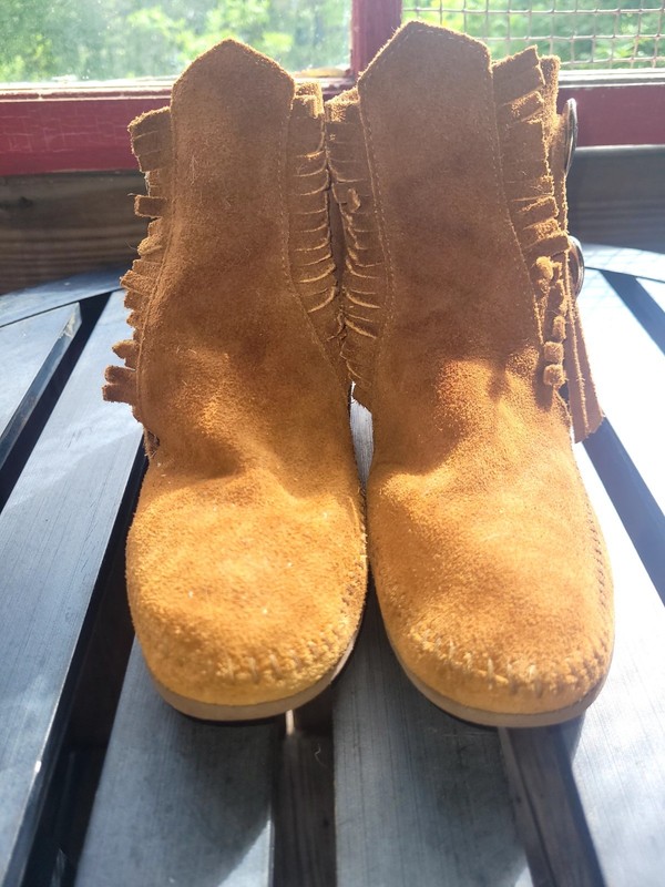 Minnetonka Vintage 1968 Boho / Hippy  Tessa Double Button Moccasin Brown  Size 8