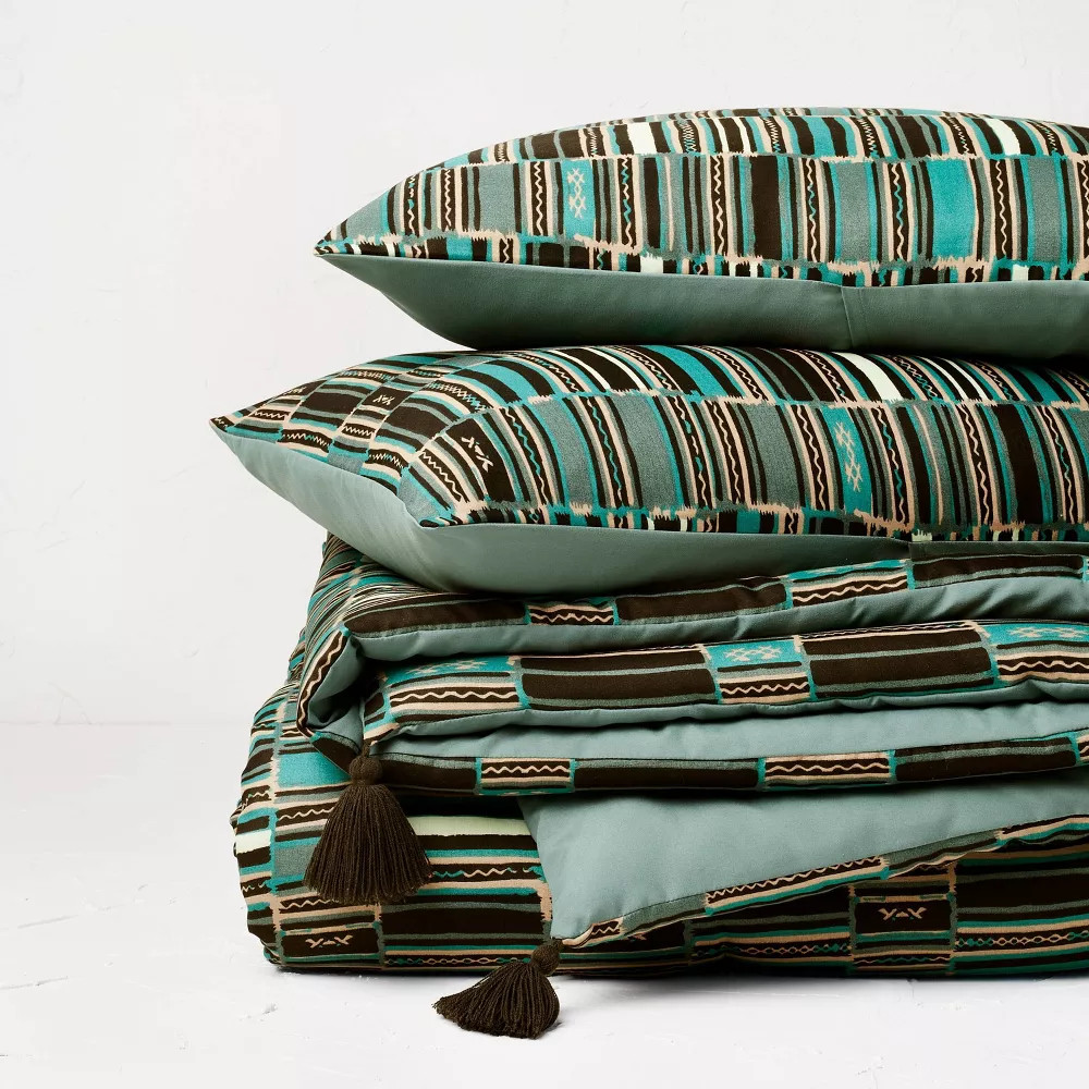 Opalhouse Jungalow Comforter Set Global Lightweight Fabric, Teal, Full/Queen