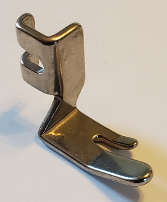 Singer 221 201 15 66 88 128 127 straight stitch fixed presser foot  (LOC PKs2)