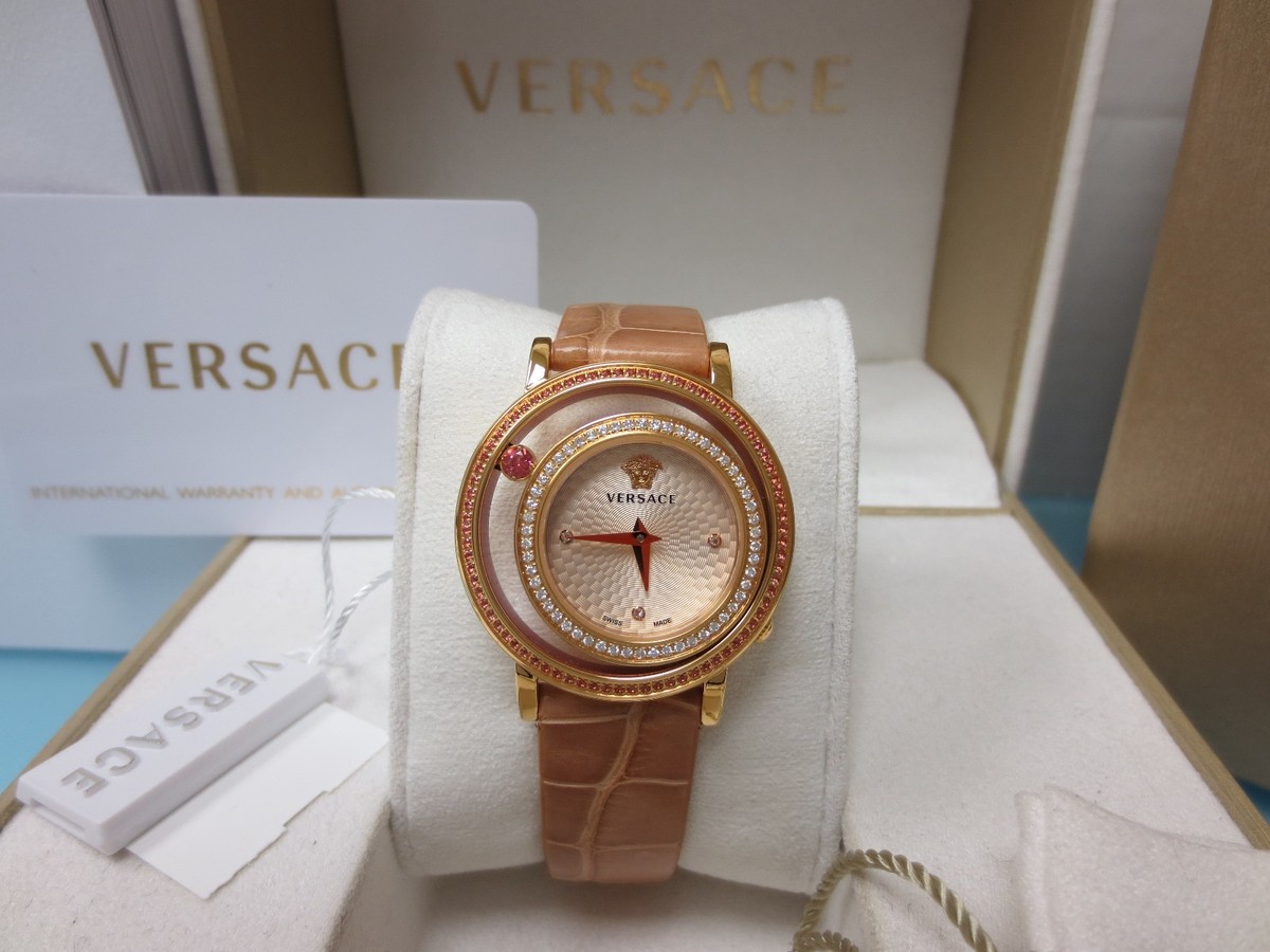 Versace Women display picture 2