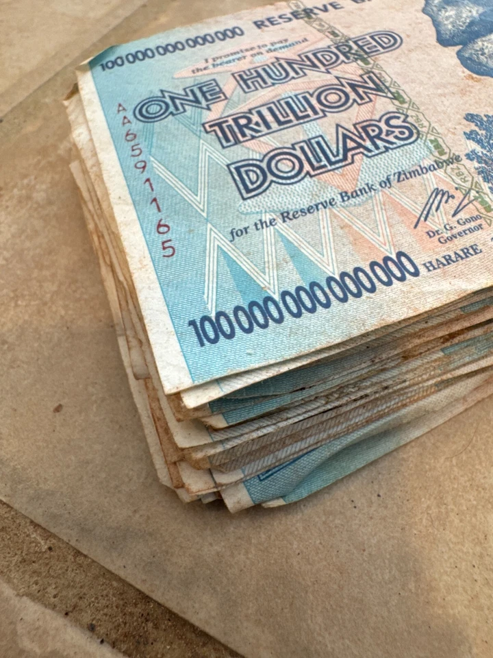 LOT OF 5, 🇿🇼 ZIMBABWE 100 TRILLION DOLLAR NOTES, CIRCULATED 🇿🇼 - Image 2 of 4