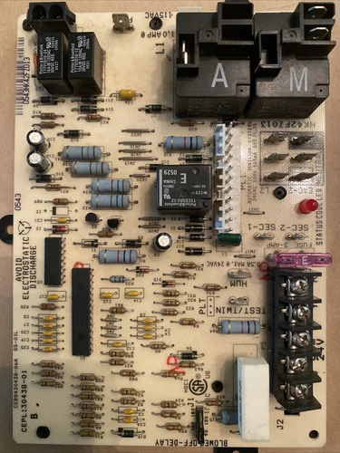 Carrier Bryant CEPL1304438-01 Furnace Control Board 0543HK42FZ013
