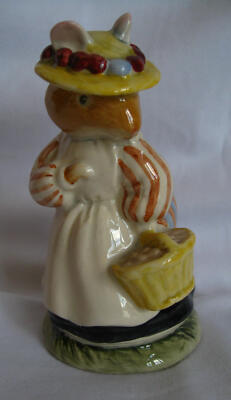 Royal Doulton - Brambly Hedge Mouse Mice Figurine - DBH 5 - Lady